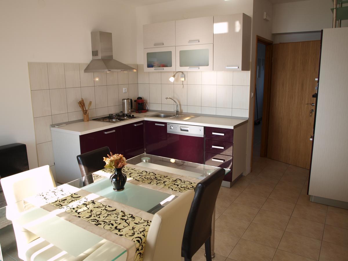Apartments Nadia イグラネ エクステリア 写真