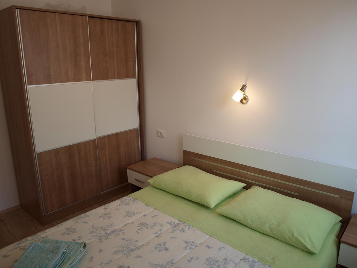 Apartments Nadia イグラネ エクステリア 写真