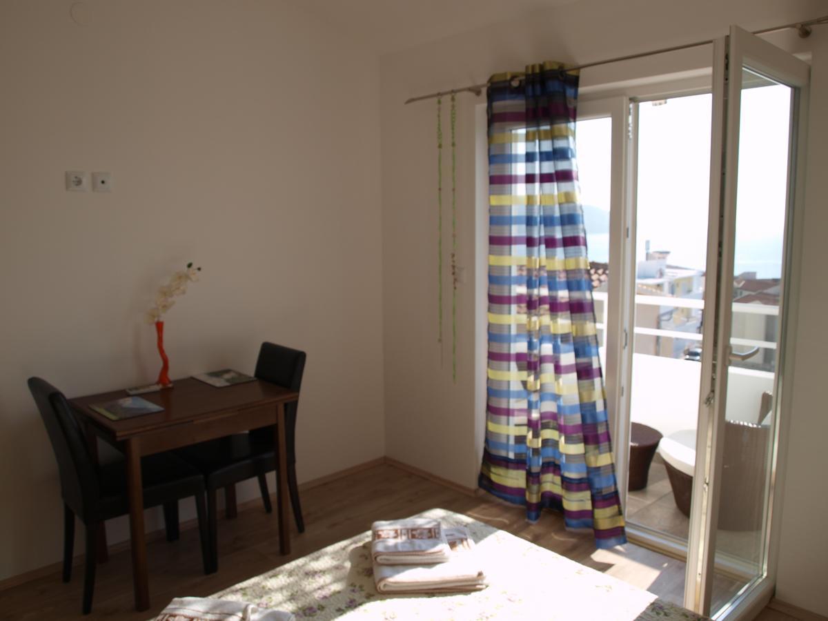 Apartments Nadia イグラネ エクステリア 写真