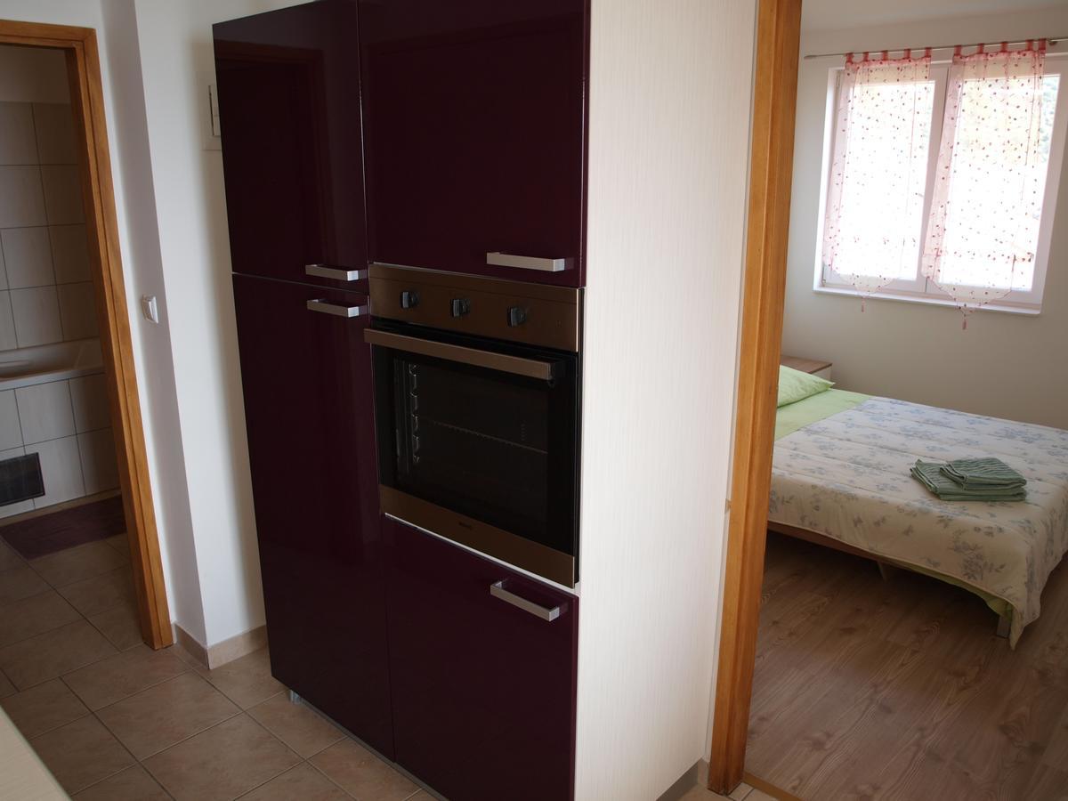 Apartments Nadia イグラネ エクステリア 写真